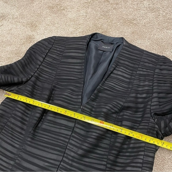 Akris Black 100% Silk Layered Collarless Zip Up Jacket Blazer size 12 - Picture 9 of 12